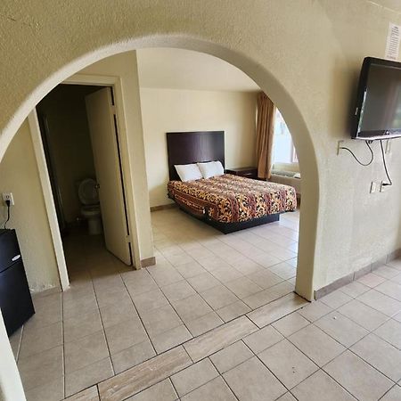 Hometown Inn And Suites Mesquite Exteriör bild