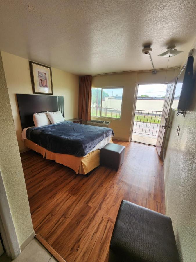 Hometown Inn And Suites Mesquite Exteriör bild